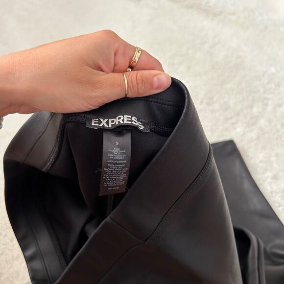 Express Leggings Women's Small‎ Black Leather Pull On Elastic Waist Skinny Leg - Picture 4 of 5